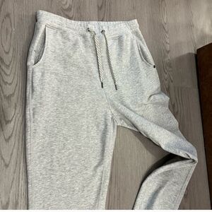 Vuori Laguna Lounge Pant 2.0 Gray Jogger Pants Size S Style VW437